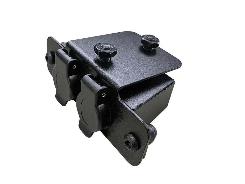 Roof rack power connection and socket - from Front Runner