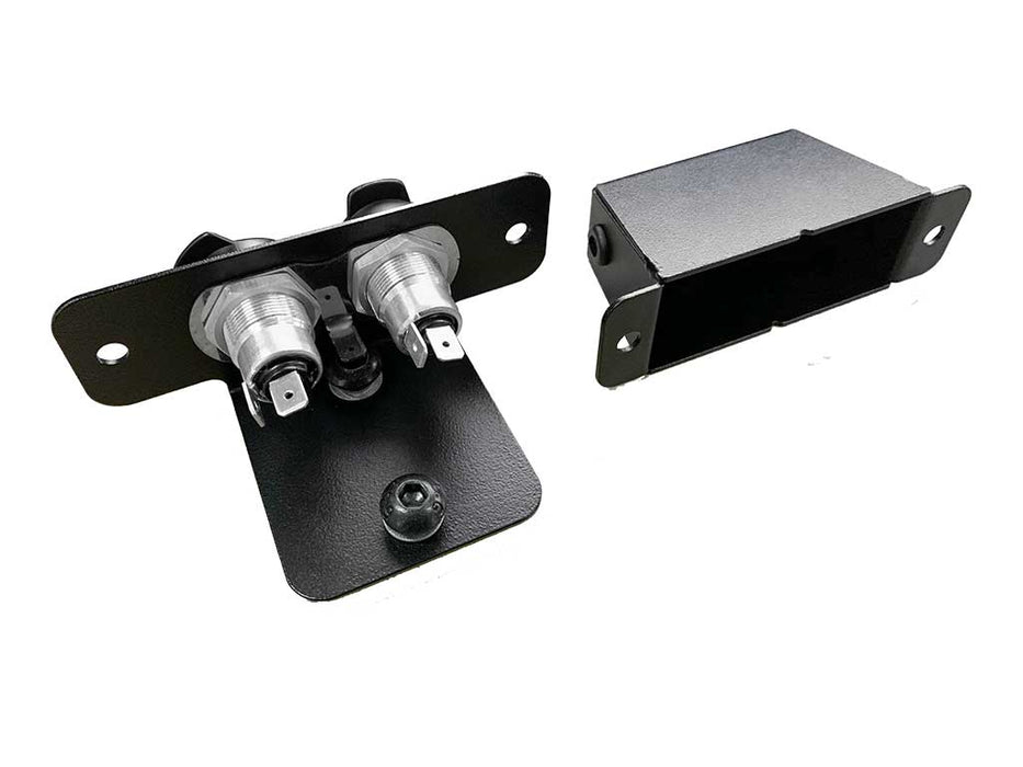 Roof rack power connection and socket - from Front Runner