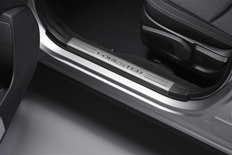 Subaru Forester Türeinstiegsleistensatz Innen aus Edelstahl (vorne)