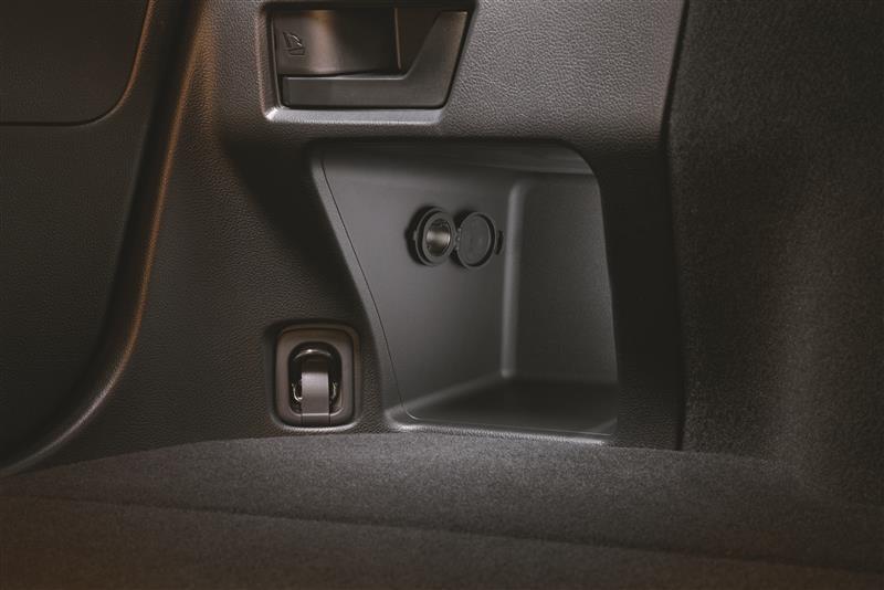 Subaru Outback 12V Steckdose für Laderaum