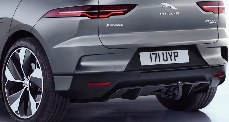 I-Pace detachable tow bar